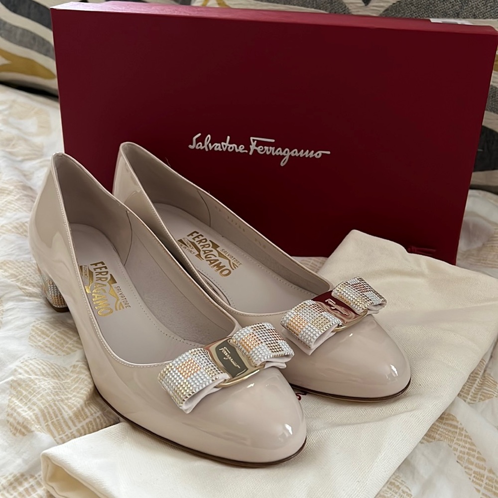 Salvatore Ferragamo Vara Flats with Heel
